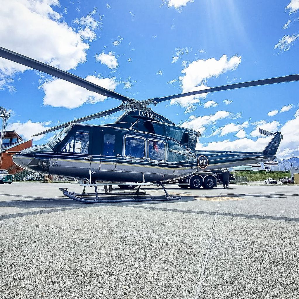 Helicóptero Bell 412 que combatirá los incendios en el Corazón de la Isla.