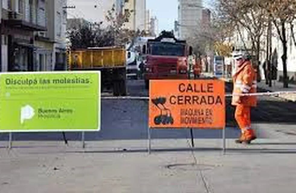 Castelli permanecerá cerrada al tránsito vehicular por tareas de pavimentación