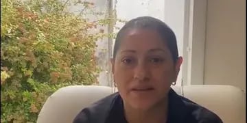 Mónica Cabrera de Arroyito padece cáncer y necesita tu ayuda