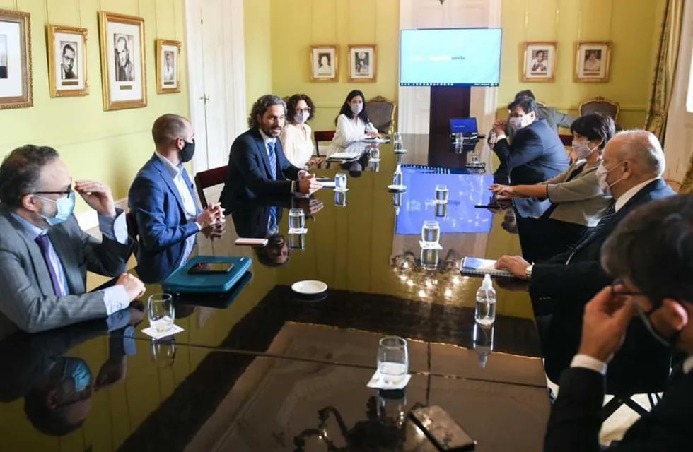 El Gabinete Económico reunido en la Casa Rosada. (Presidencia)