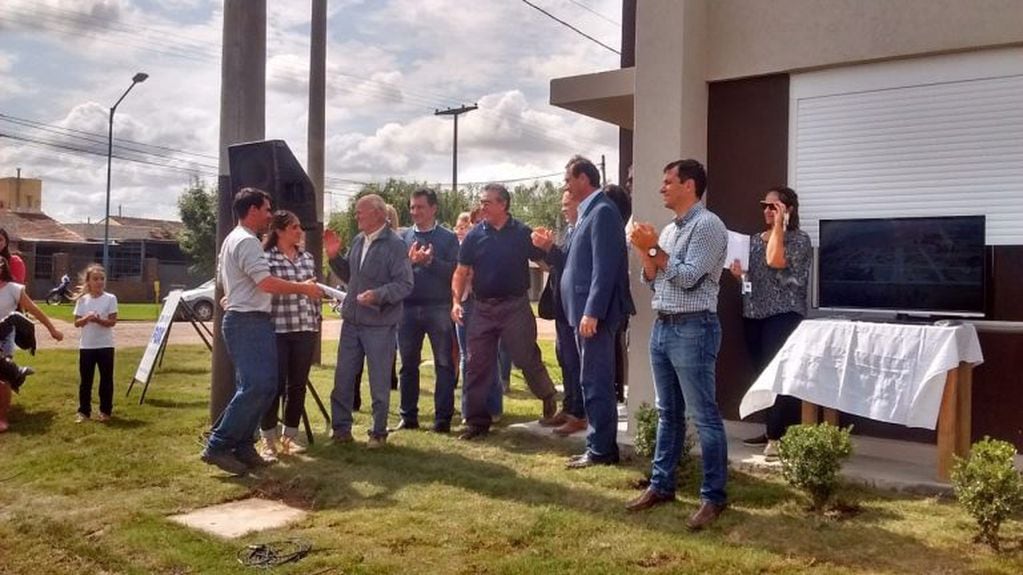 La municipalidad otorgó nuevas viviendas del programa PRO.MU.VI.