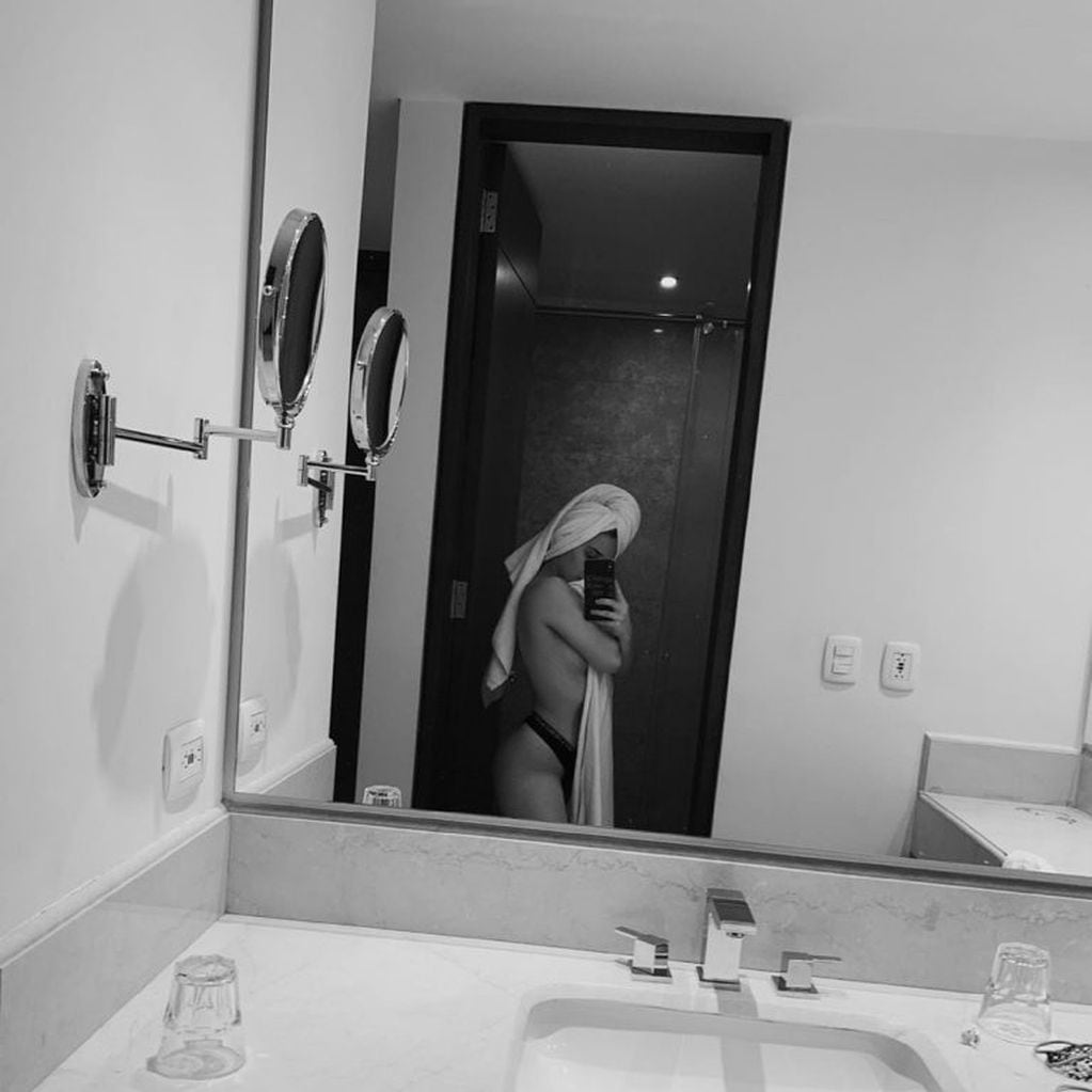 Ángela Torres se desnudó en las redes y llovieron los likes (Foto: Instagram)