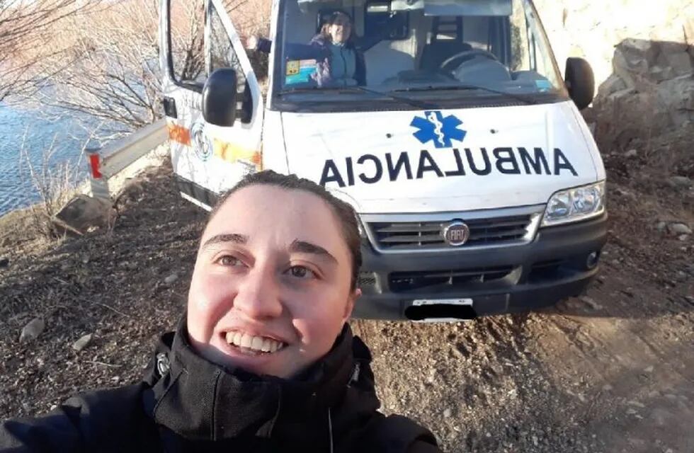 La primera mujer en manejar una ambulancia en Río Negro tiene 26 años