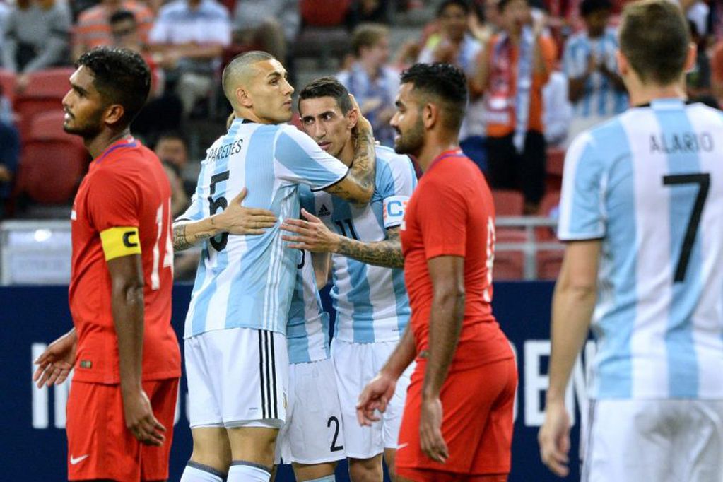 Leandro Paredes es muy tenido en cuenta por Jorge Sampaoli para integrar la Selección Argentina en el próximo Mundial. / AFP PHOTO / ROSLAN RAHMAN