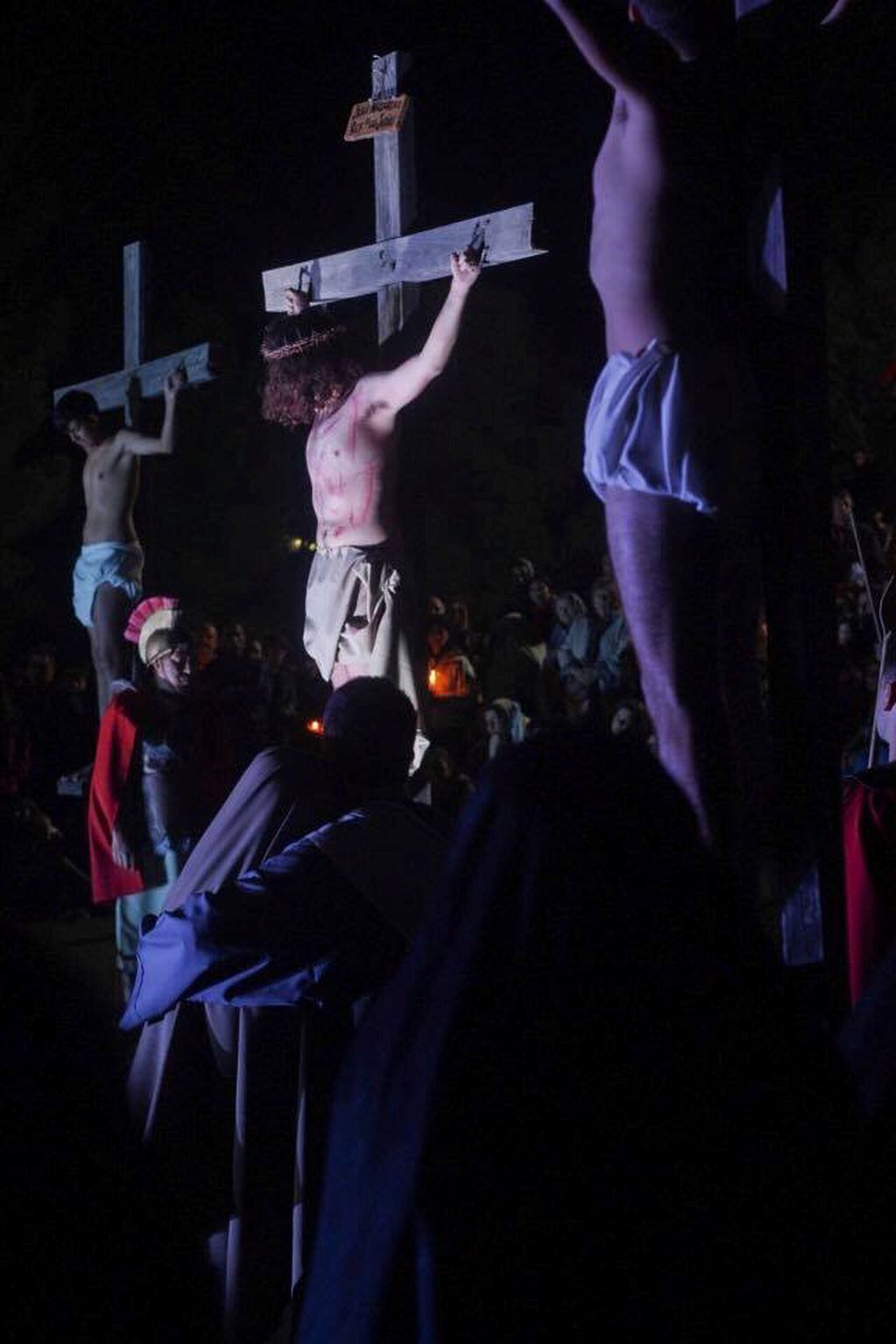 Vía crucis viviente en Punta Alta
Foto: Marcos Bolda