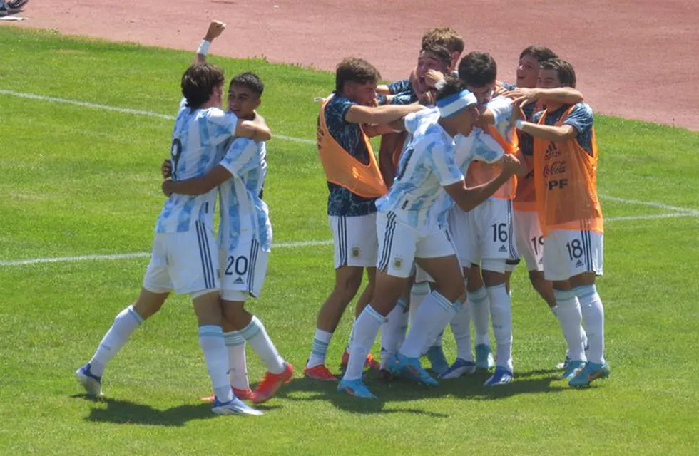 La Selección Argentina Sub 20 venció 1 a 0 a Panamá con un gol de Alejandro Garnacho.