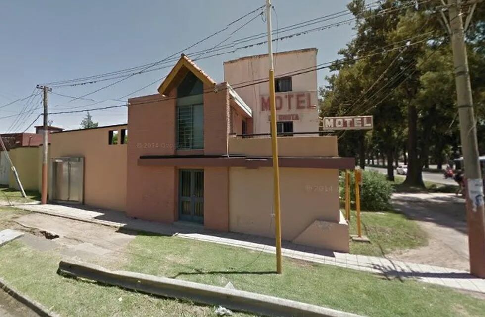 El crimen ocurrió en el motel La Gruta de Granadero Baigorria.