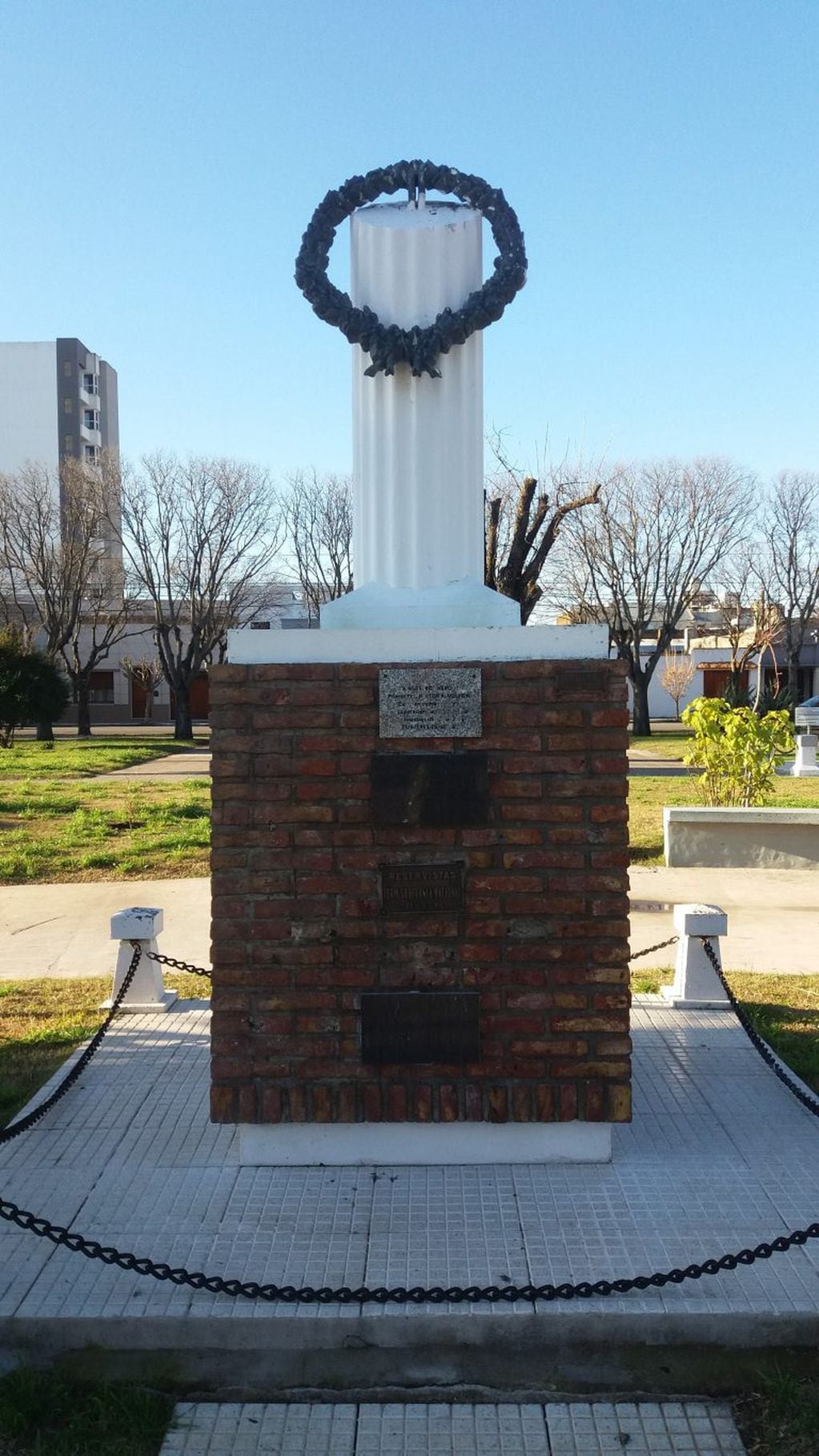 Monumento a los Caídos por la Patria, Plaza España, Tres Arroyos.