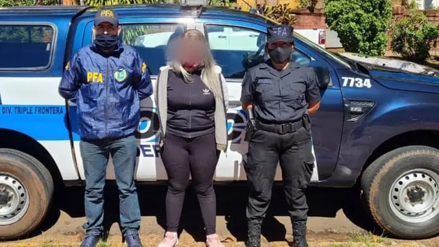 Puerto Iguazú: se entregó una mujer acusada del crimen de un ex policía en Buenos Aires