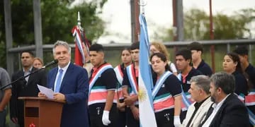 Llaryora inauguró el Ciclo Lectivo 2024 en el interior provincial. (Gobierno de Córdoba)