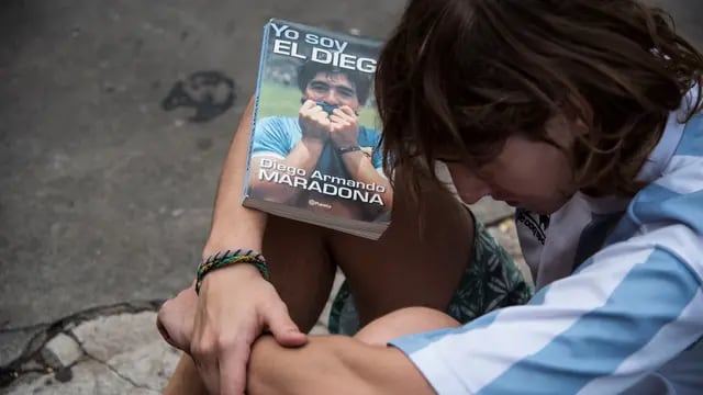 Despiden a Diego Maradona en Rosario