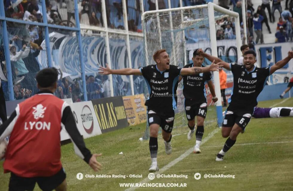 Rodrigo Acosta, el héroe de la tarde en el Miguel Sancho (Prensa Racing).