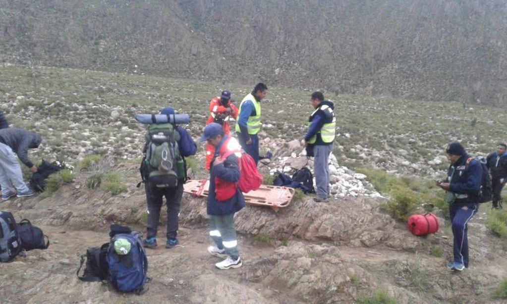 Búsqueda contrarreloj de un anciano perdido en los cerros de Cachi. (Policía de Salta)