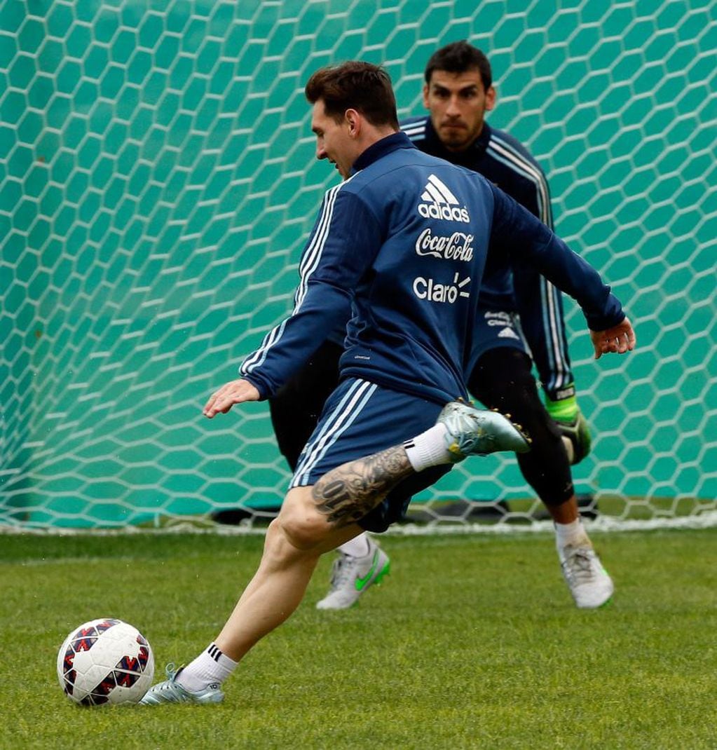 Guzman y Messi