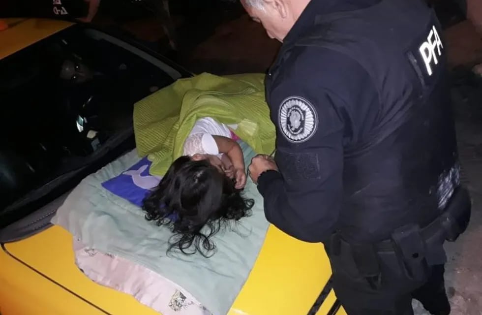 Policía Federal reanimó a una nena de 2 años.