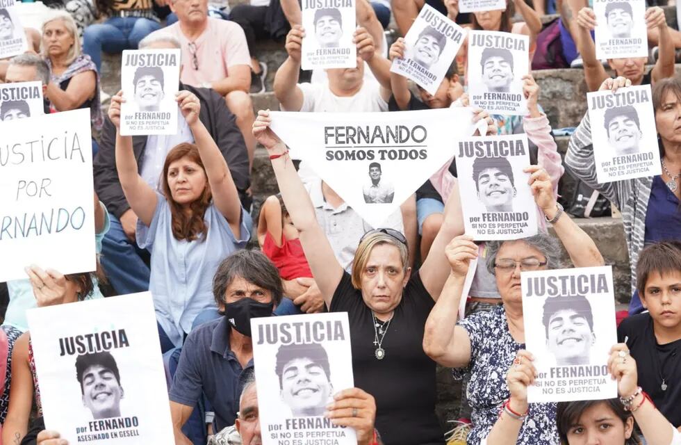 marcha por Fernando Baez Sosa en Dolores por el aniversario. Foto: Gentileza Clarín