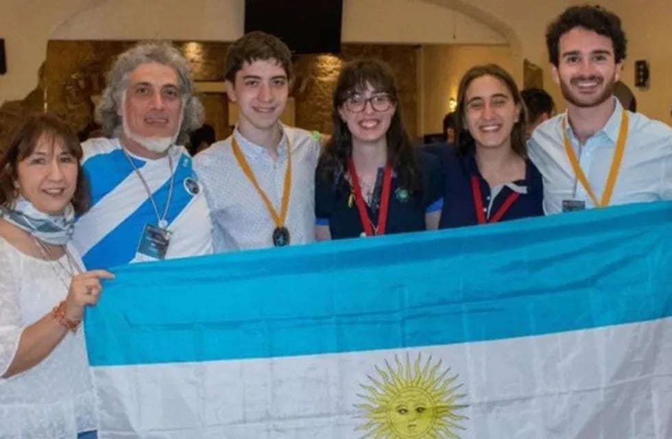 Jean Paul Louys (17) con la delegación argentina.