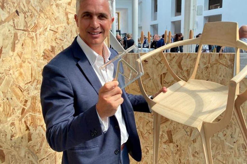 Un salteño recibió el premio de diseño más importante del mundo gracias a su silla (La Nación)