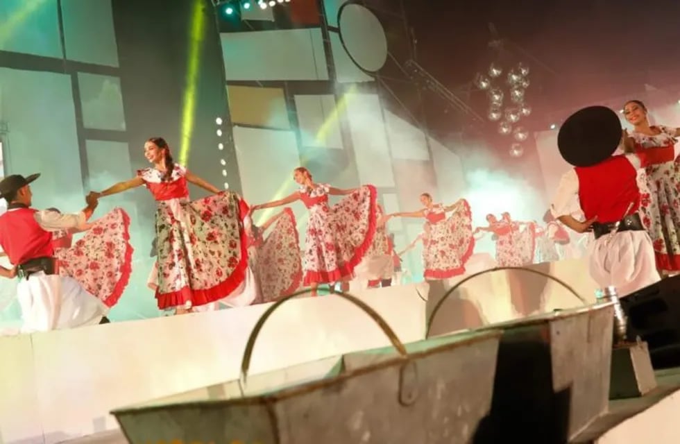 La Municipalidad de Maipú abri´po la convocatoria para bailarines y actores que deseen participar de su fiesta vendimial. Gentileza MM