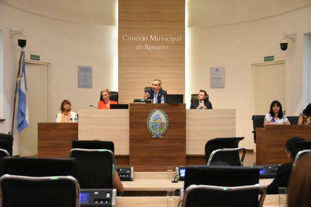 Jura de Pablo Javkin como intendente en el Concejo Municipal (Prensa Concejo Municipal)