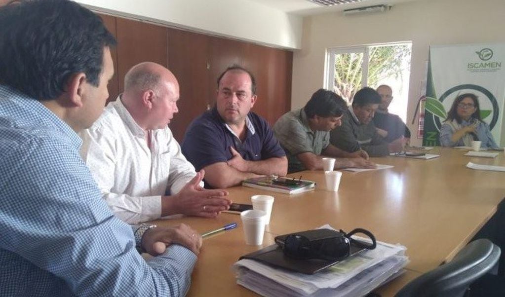 Técnicos del Iscamen y de los municipios se reunieron para coordinar las acciones a desarrollar.