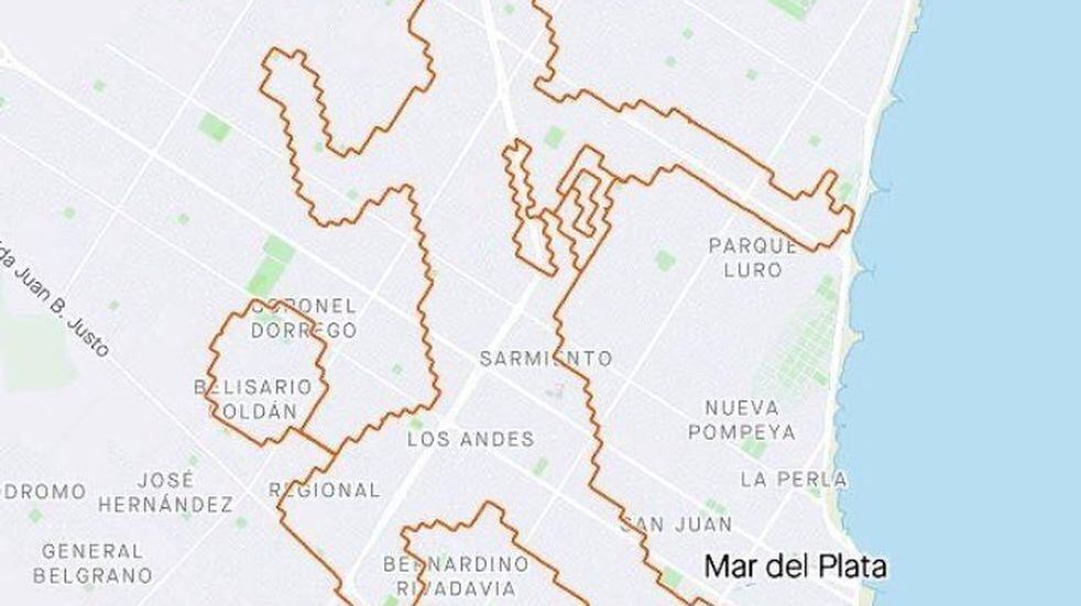 Leonardo Mercado dibujó en las calles marplatenses la figura del “10” y su hazaña se hizo viral. Recorrió 63.8 kilómetros para lograr formar la imagen.