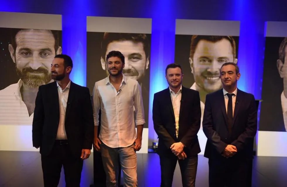 Candidatos a intendente de Rosario en la previa del debate. (@lacapital)