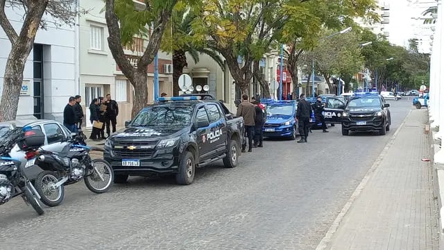 Fuerte operativo policial para detener a tres cordobeses en Rafaela