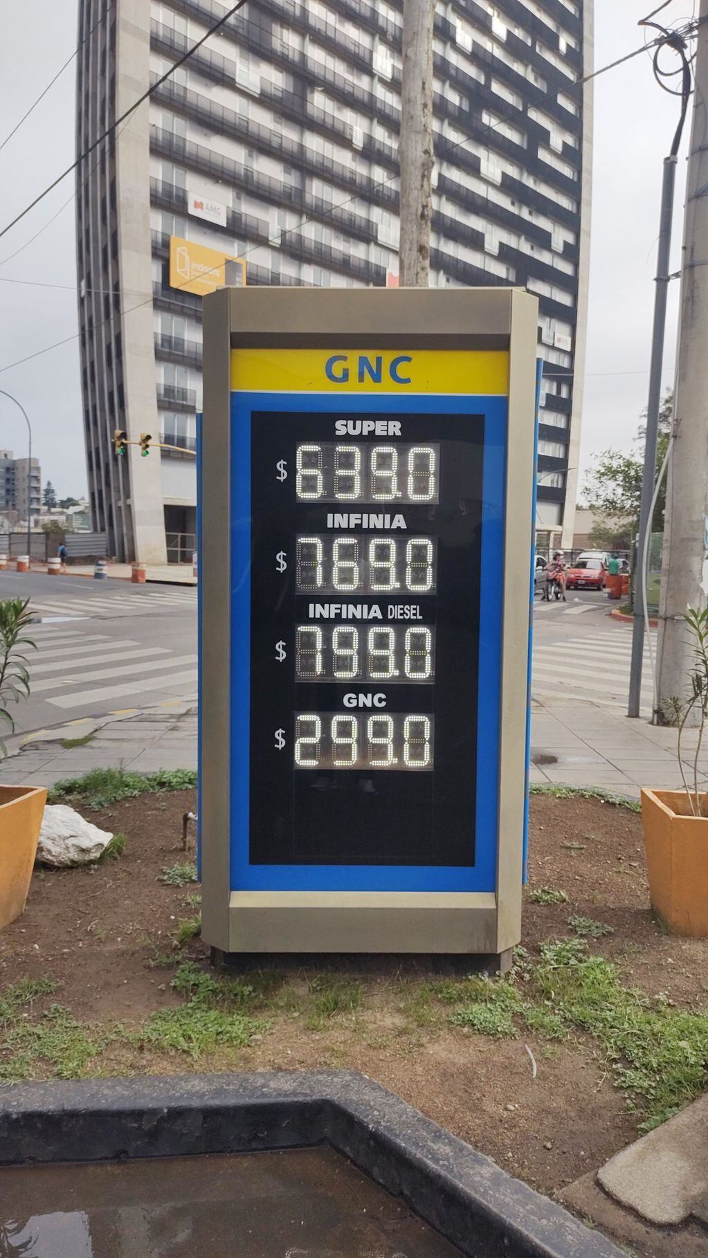 El precio del GNC por parte de YPF en Córdoba.