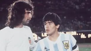 Mario Kempes y Diego Maradona
