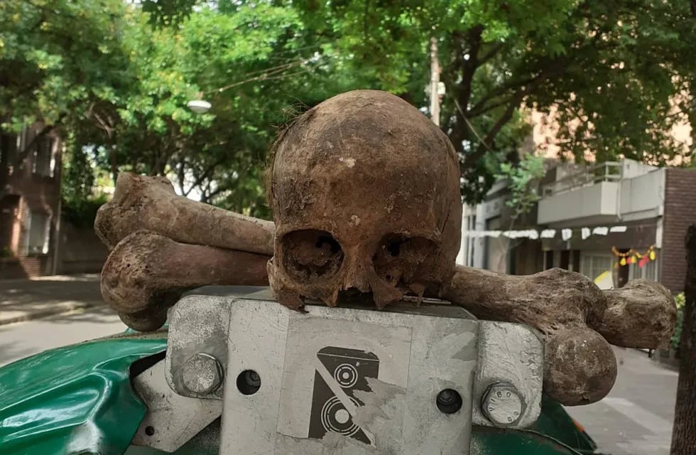 Los restos fueron descartados sobre Riobamba al 1500.