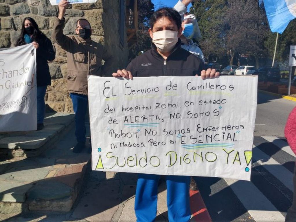 Protestas de enfermeros en Bariloche (Bariloche2000)