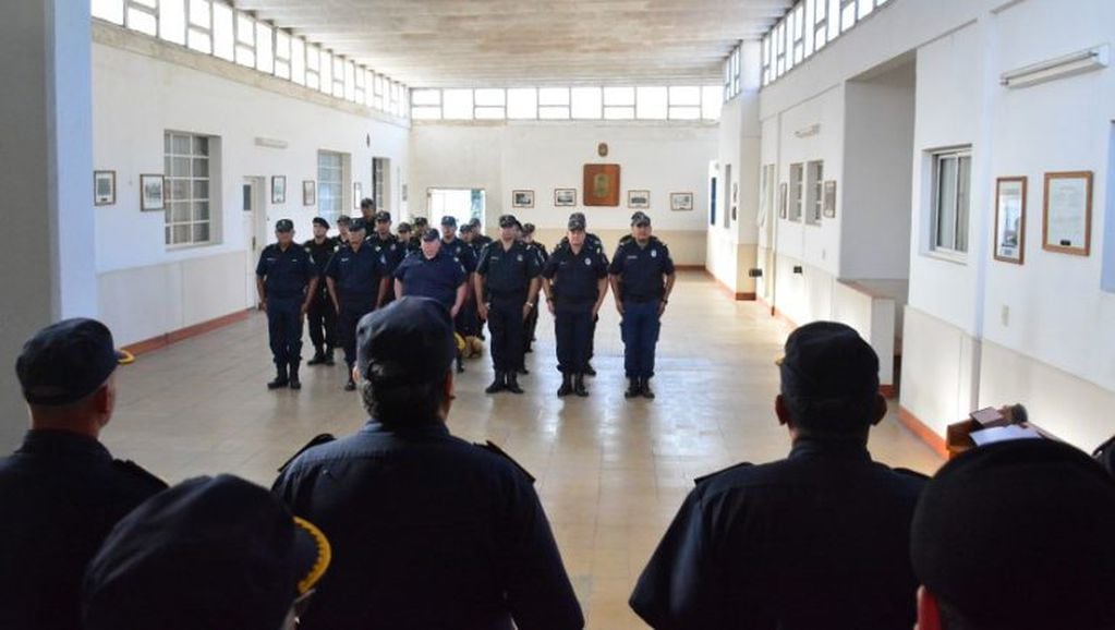 Policía de Establecimientos navales
(foto: Gaceta Marinera)