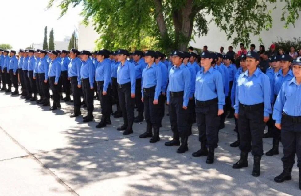 Imagen archivo. Cadetes de Policía de Chubut.