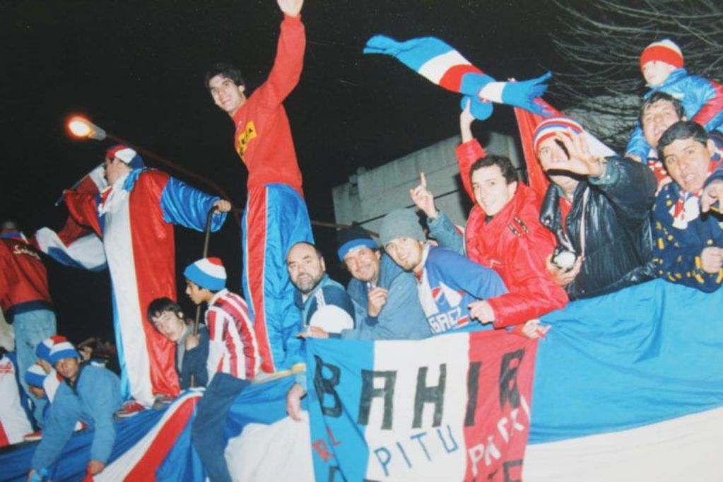 Rosario en su hora más gloriosa, festejos por el ascenso al Argentino "A", junio de 2004