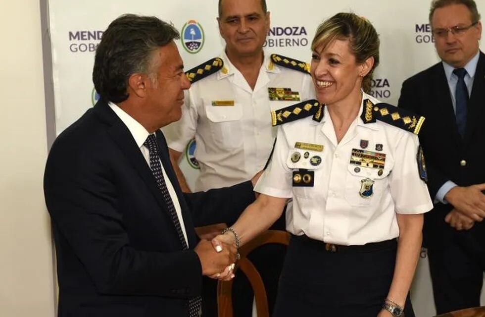 Nueva Comisaria de Mendoza, Cecilia Aragones.