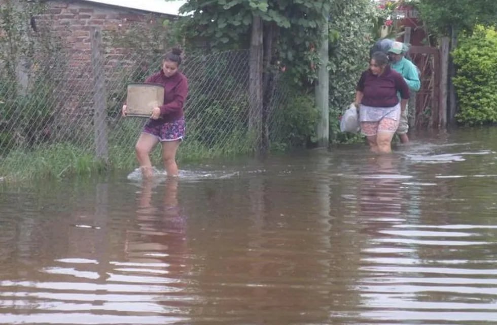 Las inundaciones en el Chaco provocaron más de 1.400 evacuados.