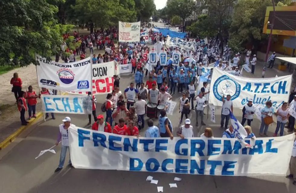 Imagen archivo. El Frente Gremial Docente en Chaco realizará 5 días de paro ante conflictos salariales.