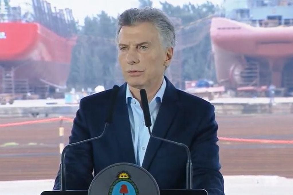 El presidente Mauricio Macri habló desde el puerto de Buenos Aires tras las medidas económicas anunciadas por Hernán Lacunza. (Web)