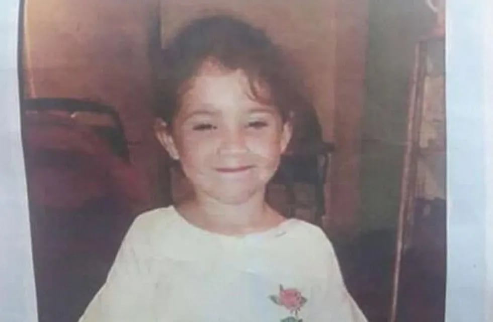 Abril Alejandra Sosa fue encontrada sin vida en un descampado en Alta Córdoba.