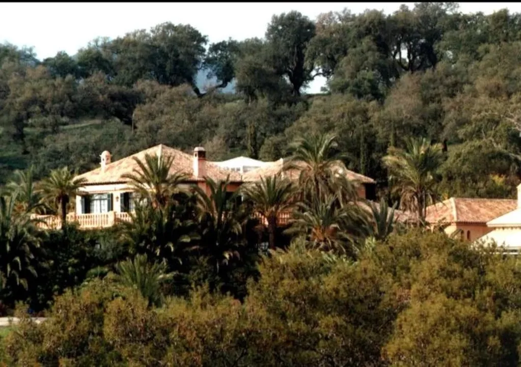La mansión en Marbella de la que desalojarían a Mariana Nannis.