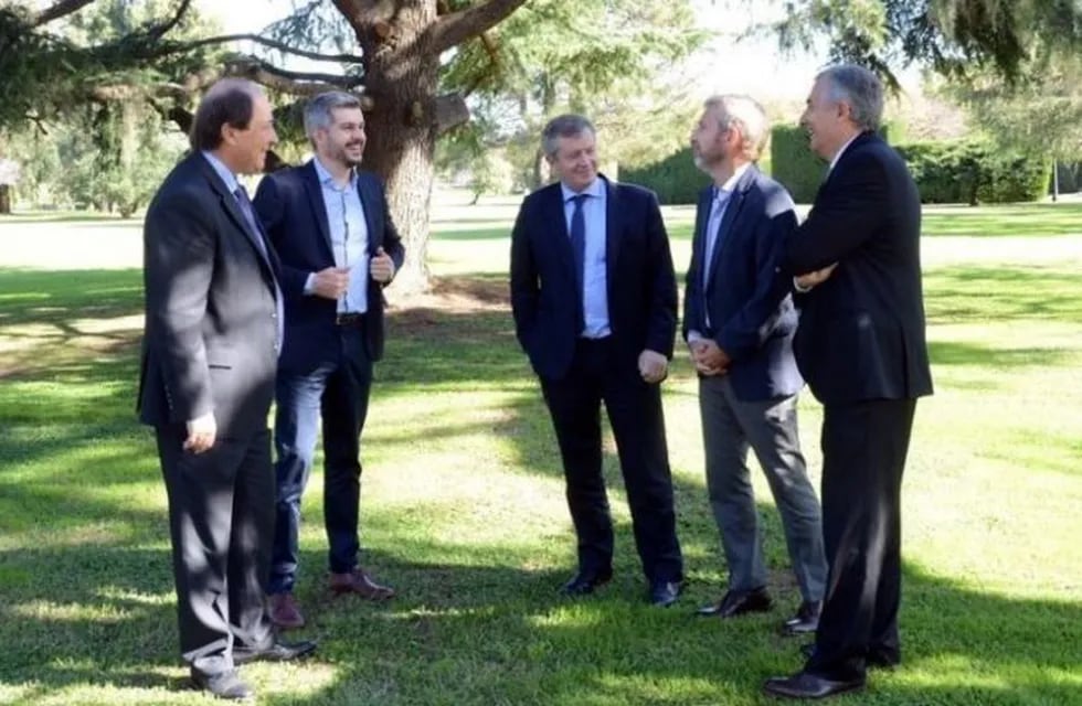 Peña, Frigerio, Monzó, Sanz y Morales se juntaron en Olivos.
