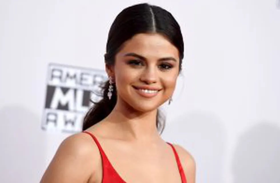 FILE - In this Nov. 20, 2016 file photo, Selena Gomez arrives at the American Music Awards in Los Angeles. Instagram released its year-end data Thursday, Dec. 1, showing the pop star has the most followers of any celebrity (103 million) and was responsibl