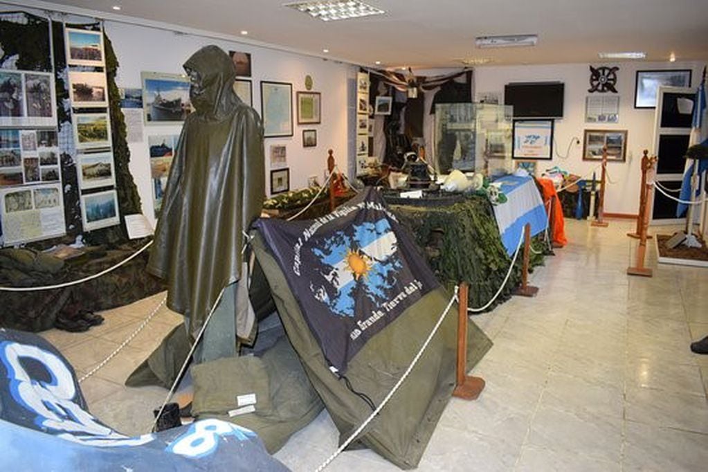 Sala temática del museo del Centro de Veteranos de Guerra de Río Grande 'Malvinas Argentinas'. Siempre enseñando a la sociedad.