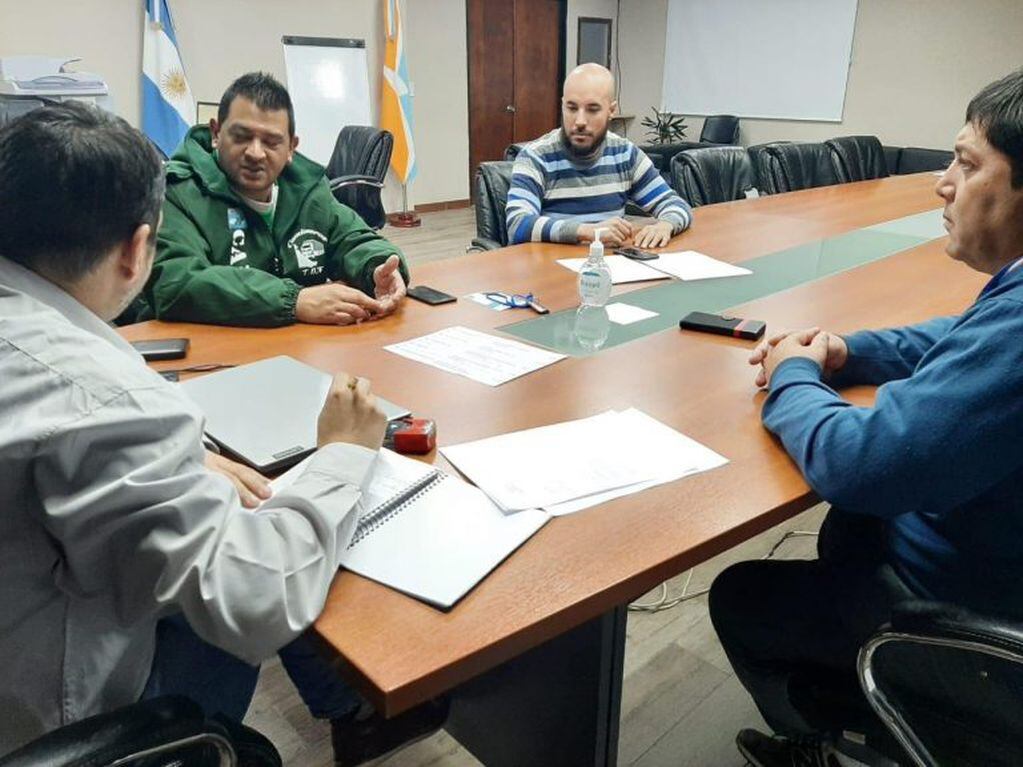Reunión de Jefe de Gabinete de Ushuaia con Sindicatos