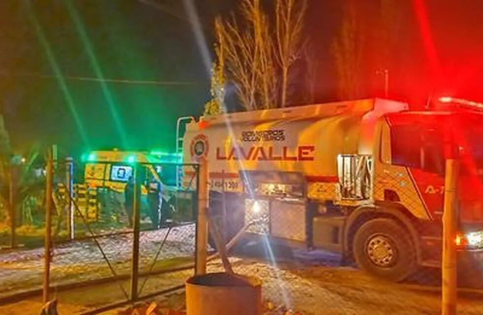 Incendio en una vivienda en Lavalle.