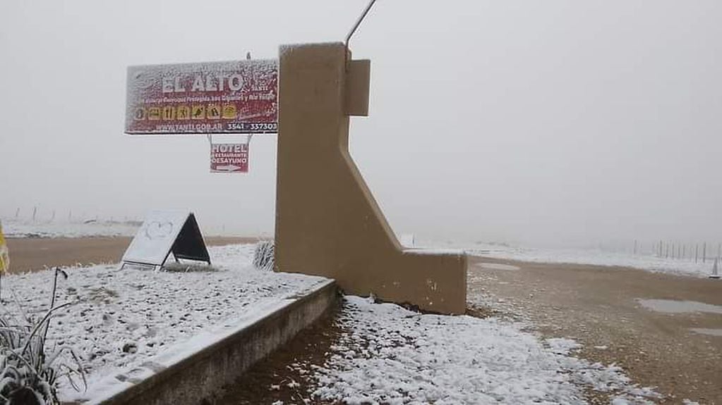 Nieve en Hotel Municipal El Alto