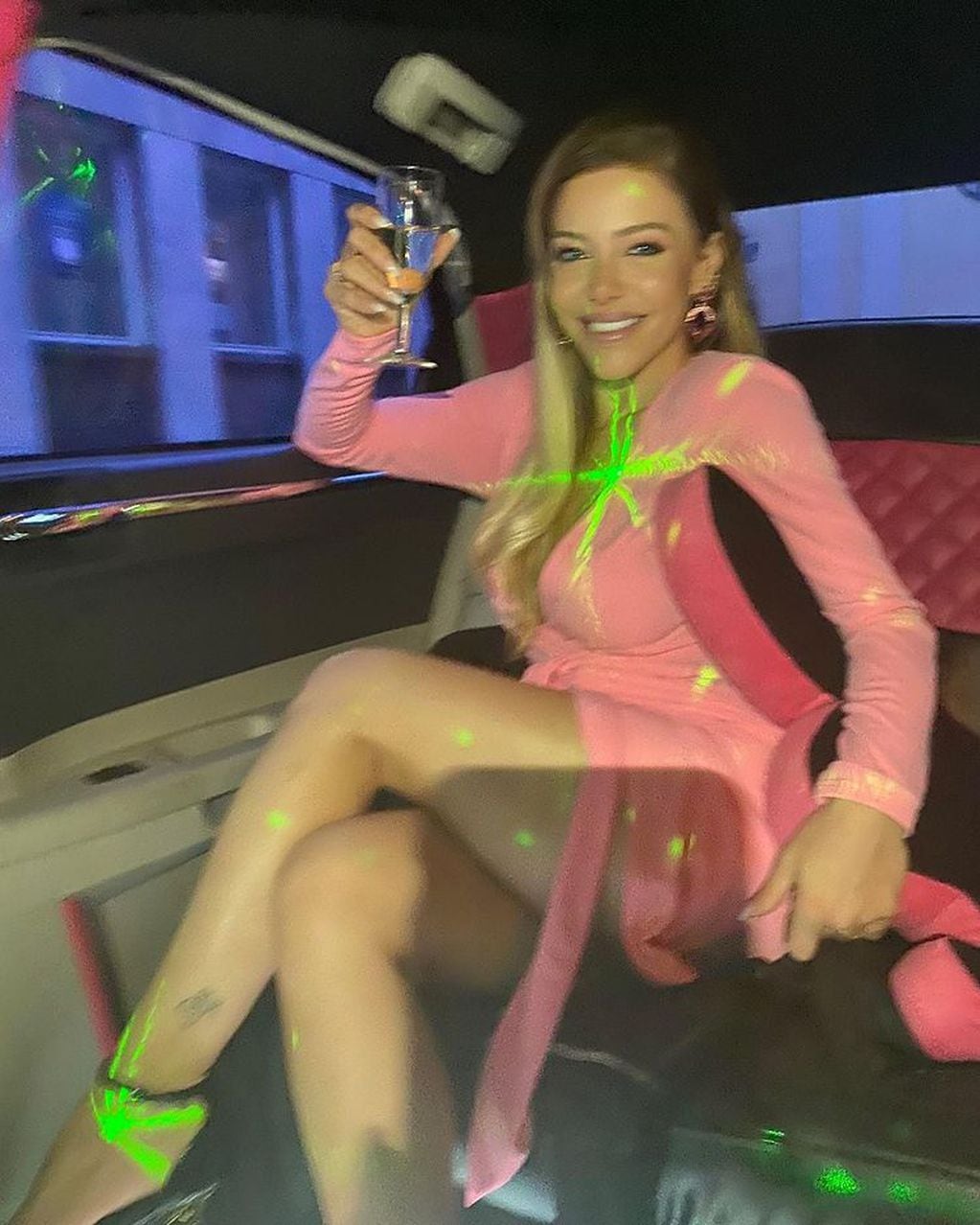 Evangelina Anderson se mostró de fiesta junto a la revista PlayBoy en su cuenta de Instagram