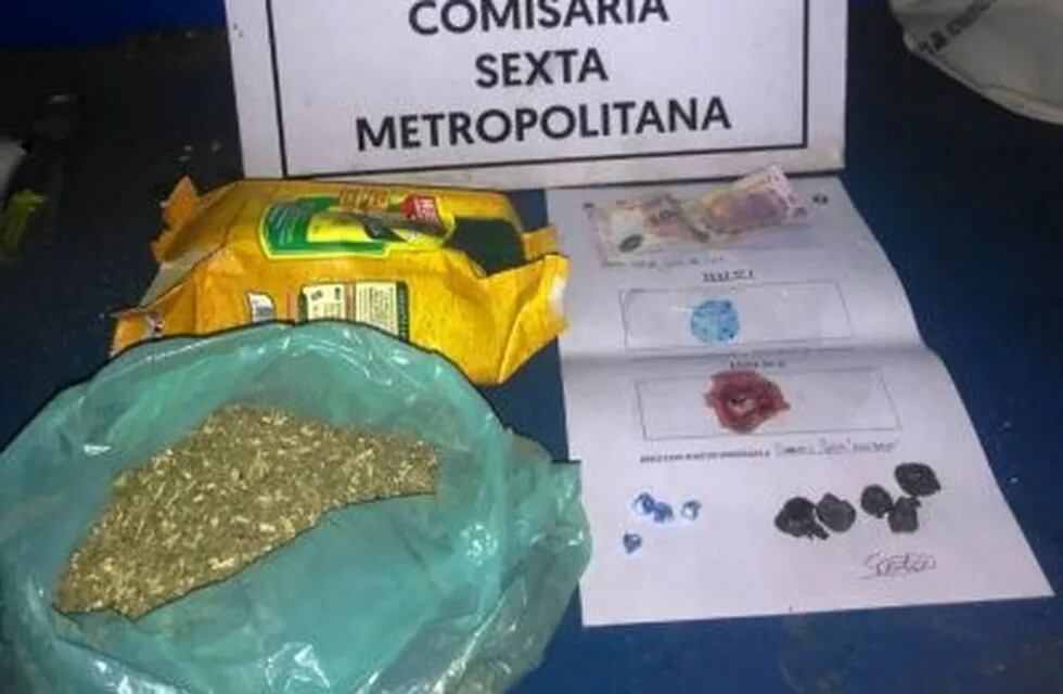 La droga pretendía ser pasada en un paquete de yerba. (Prensa Policía del Chaco)