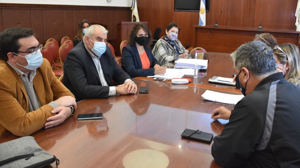 Cuatro de los integrantes de la Comisión de Salud de la Cámara de Diputados provincial recibieron a dirigentes de UPCN Jujuy.